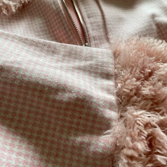 Fur Collar Jacket - Picture 3 of 4